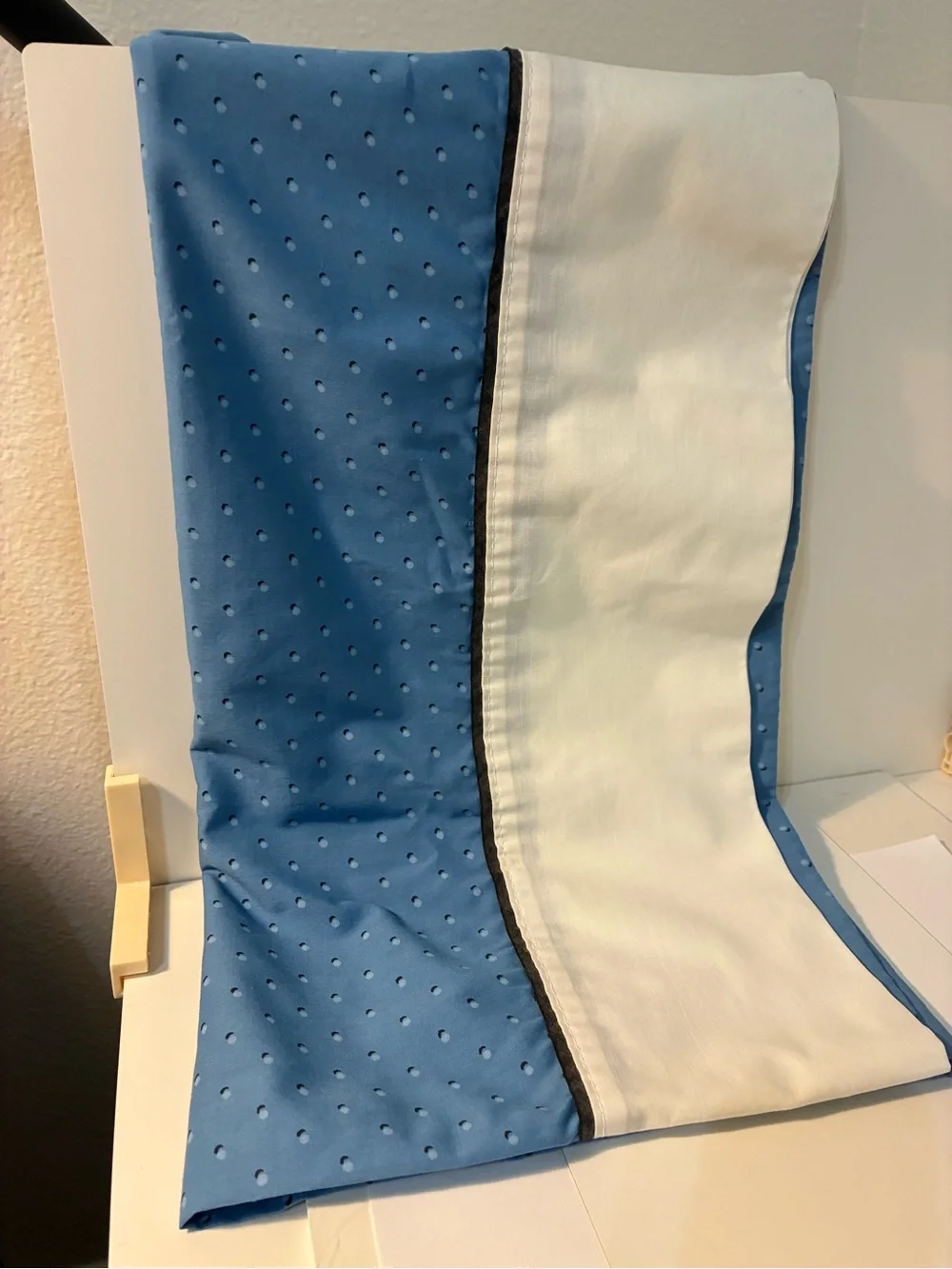 Vintage Fieldcrest Perfection King Percale Pillowcases (2) Blue W! White Border